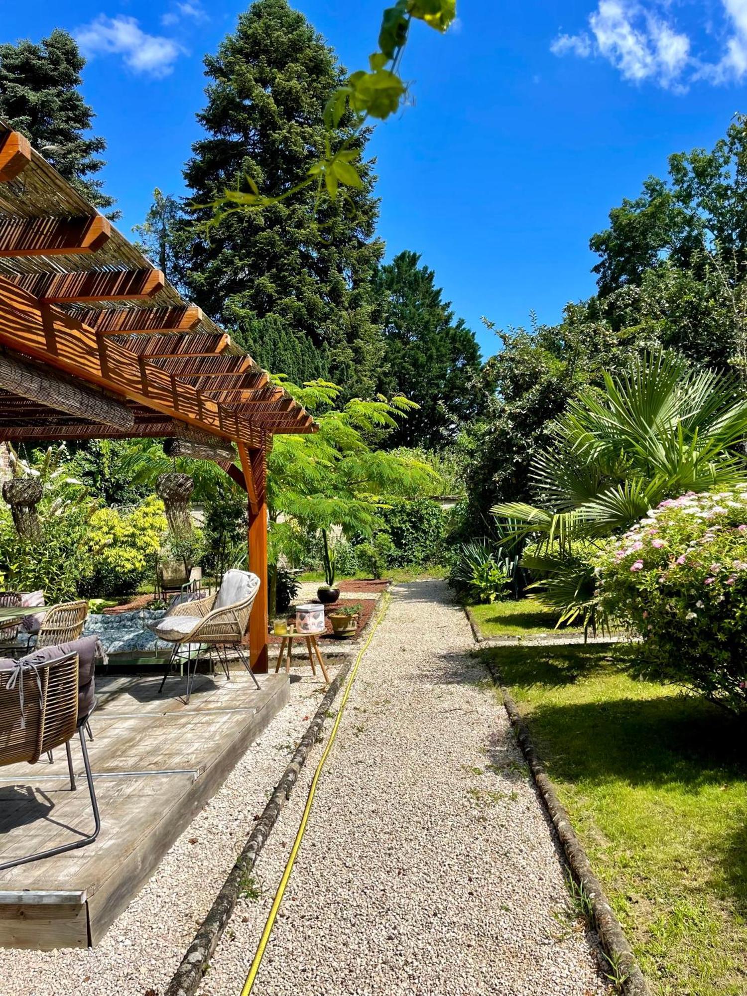 Au Charme D'Ici Hotel La Chapelle-Saint-Sauveur  ภายนอก รูปภาพ